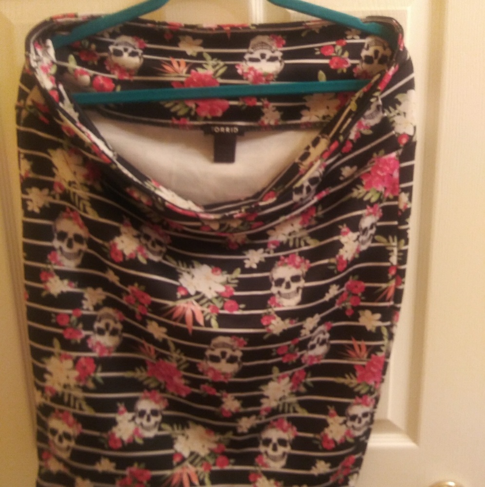 Sold 🚫🚫🚫🚫🚫🚫Skirt